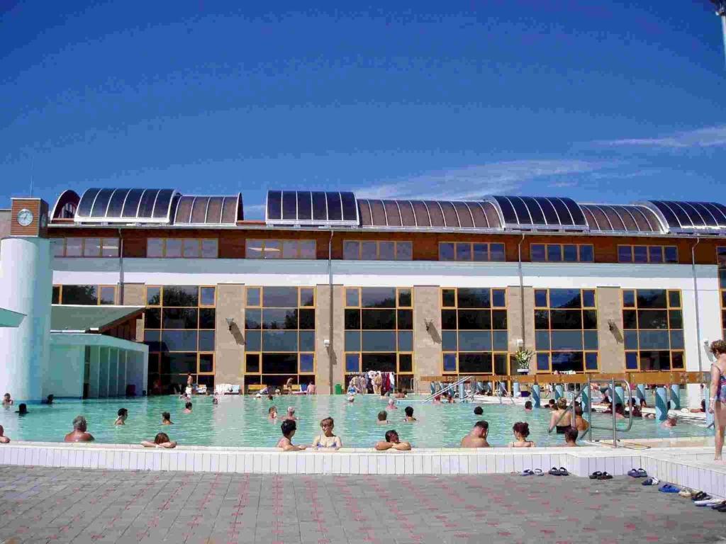 Abigel Vendeghaz Hotel Harkany Ngoại thất bức ảnh