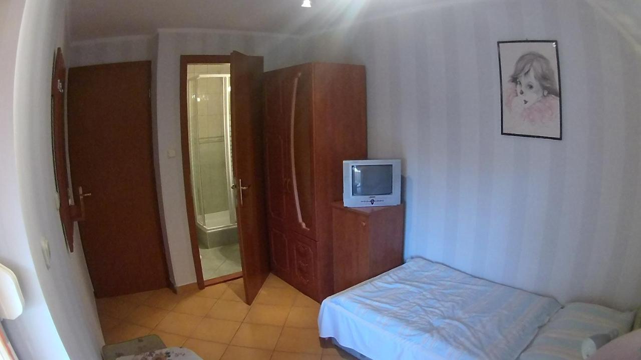 Abigel Vendeghaz Hotel Harkany Ngoại thất bức ảnh
